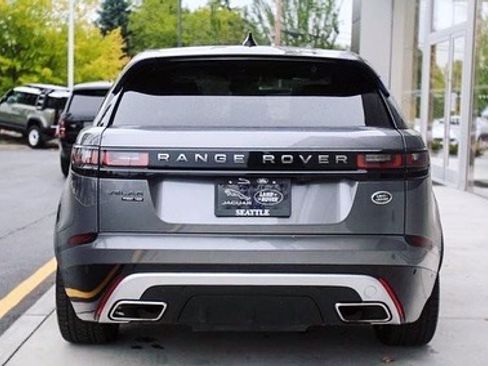 Used 2018 Land Rover Range Rover Velar image 10