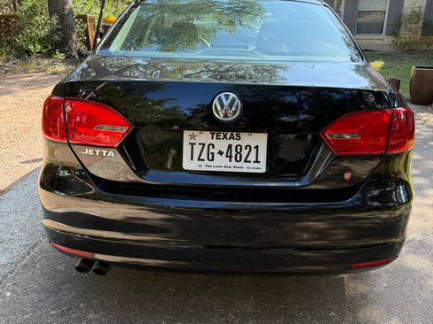 Used 2014 Volkswagen Jetta S FWD image 6