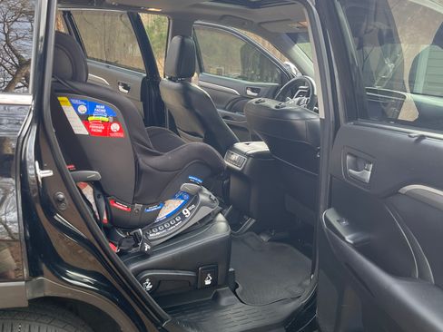 Used 2018 Toyota Highlander SE image 8