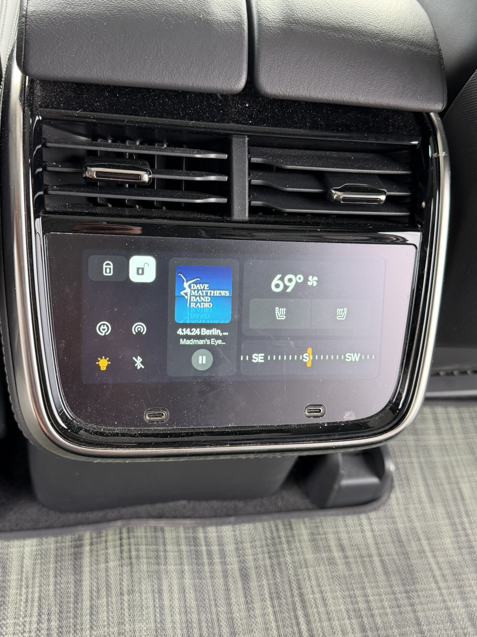 Used 2023 Rivian R1S Adventure Quad AWD/4WD image 18