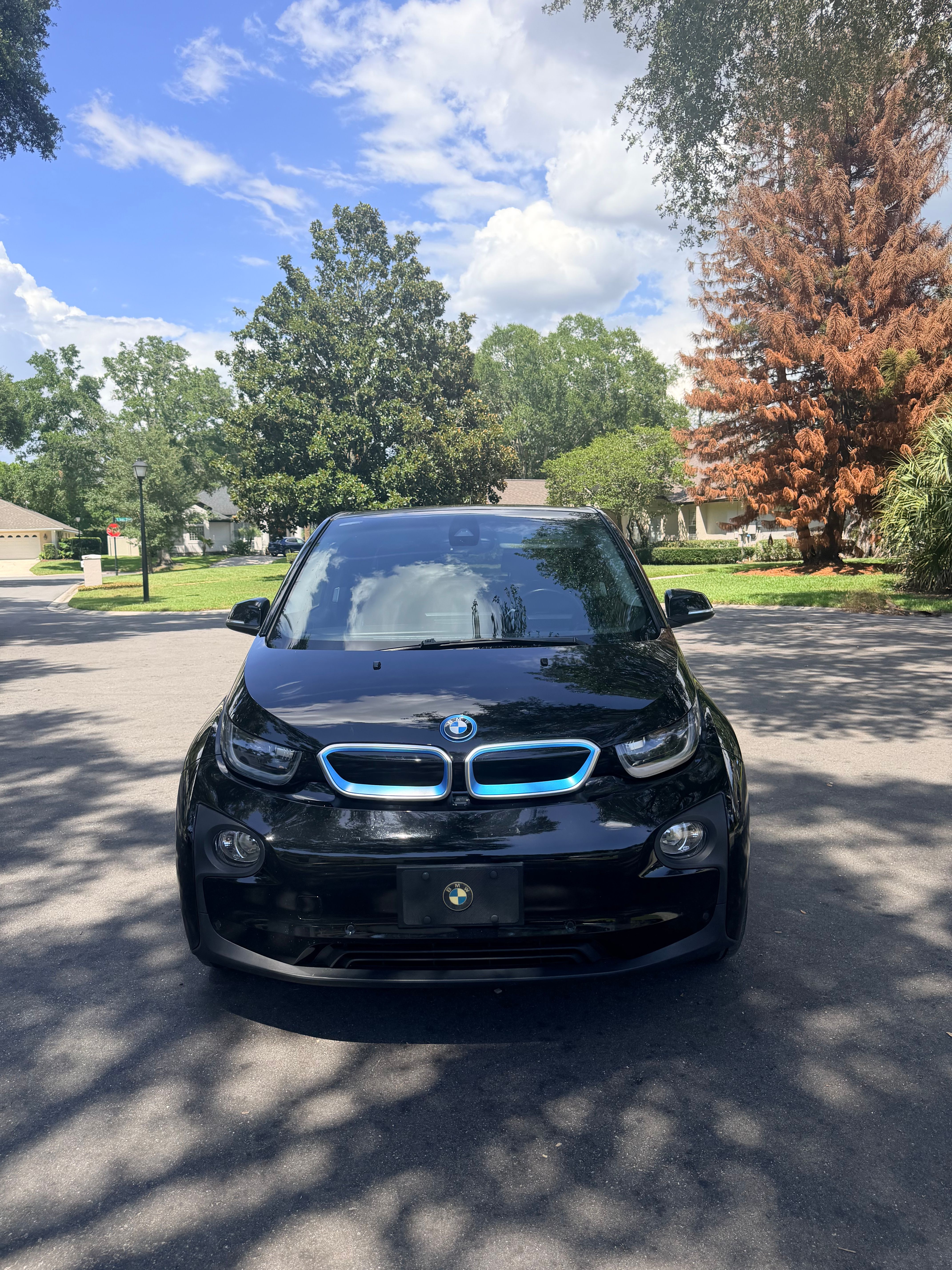 Used 2017 BMW i3 w/ Range Extender RWD image 2