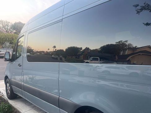 Used 2021 Mercedes-Benz Sprinter 2500 image 5