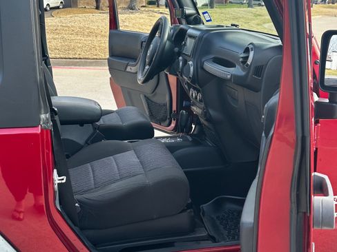 Used 2012 Jeep Wrangler Sport image 10