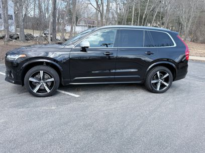 Used 2019 Volvo XC90 T6 R-Design w/ Advanced Package