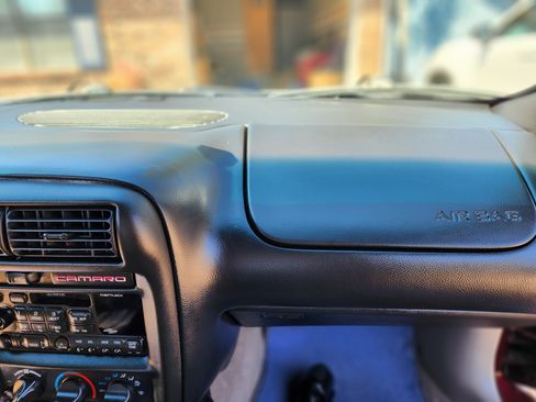 Used 2000 Chevrolet Camaro Z28 image 14