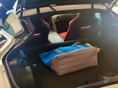 Used 2017 Chevrolet Corvette Stingray Coupe w/ 1LT image 9