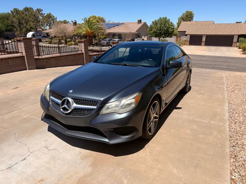 Used 2014 Mercedes-Benz E 350 4MATIC Coupe image 2