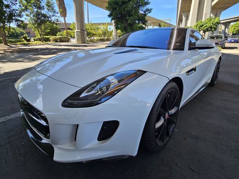 Used 2017 Jaguar F-TYPE S image 2