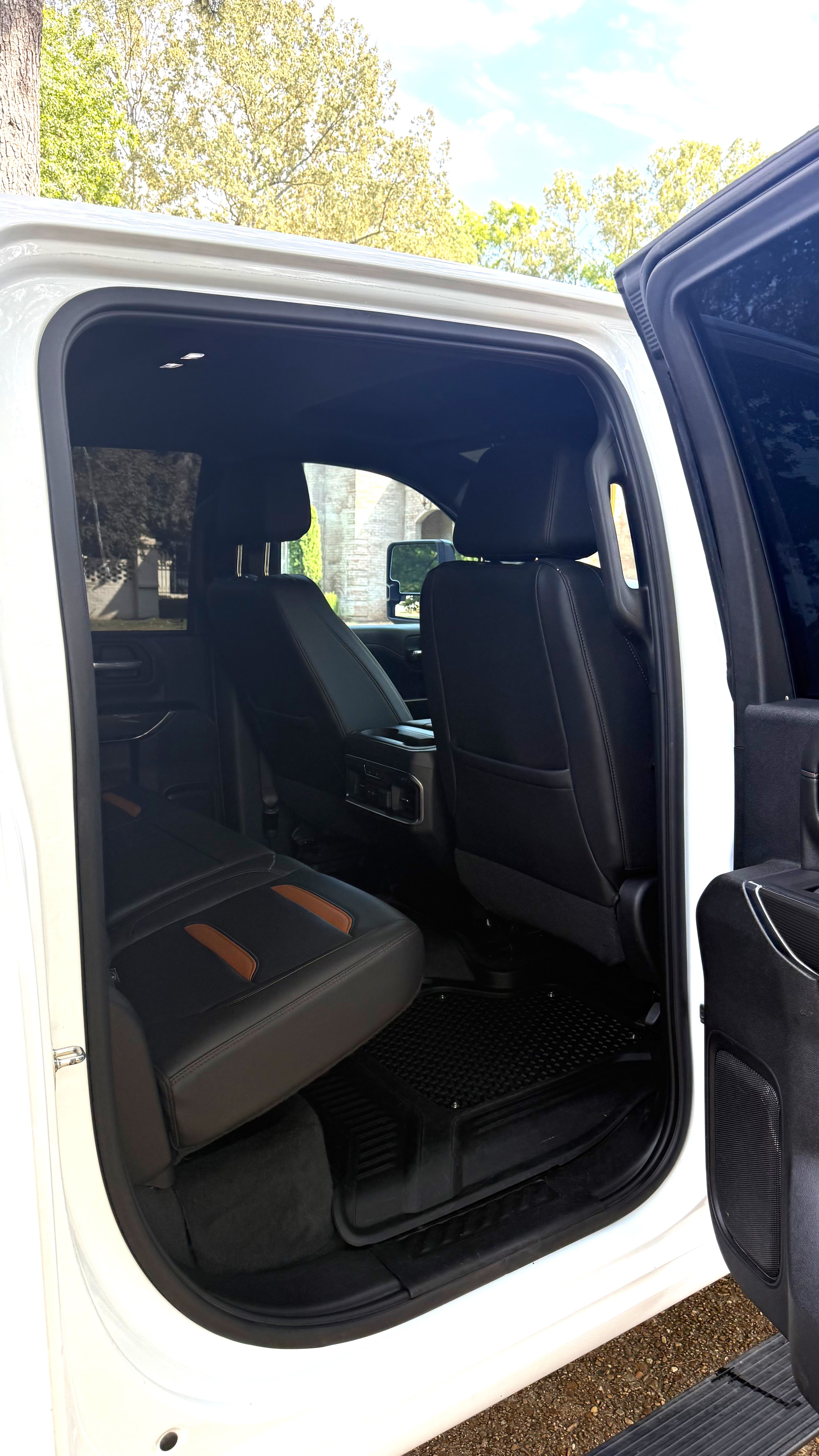 Used 2022 GMC Sierra 2500 AT4 w/ Gooseneck/5TH Wheel Package AWD/4WD image 16