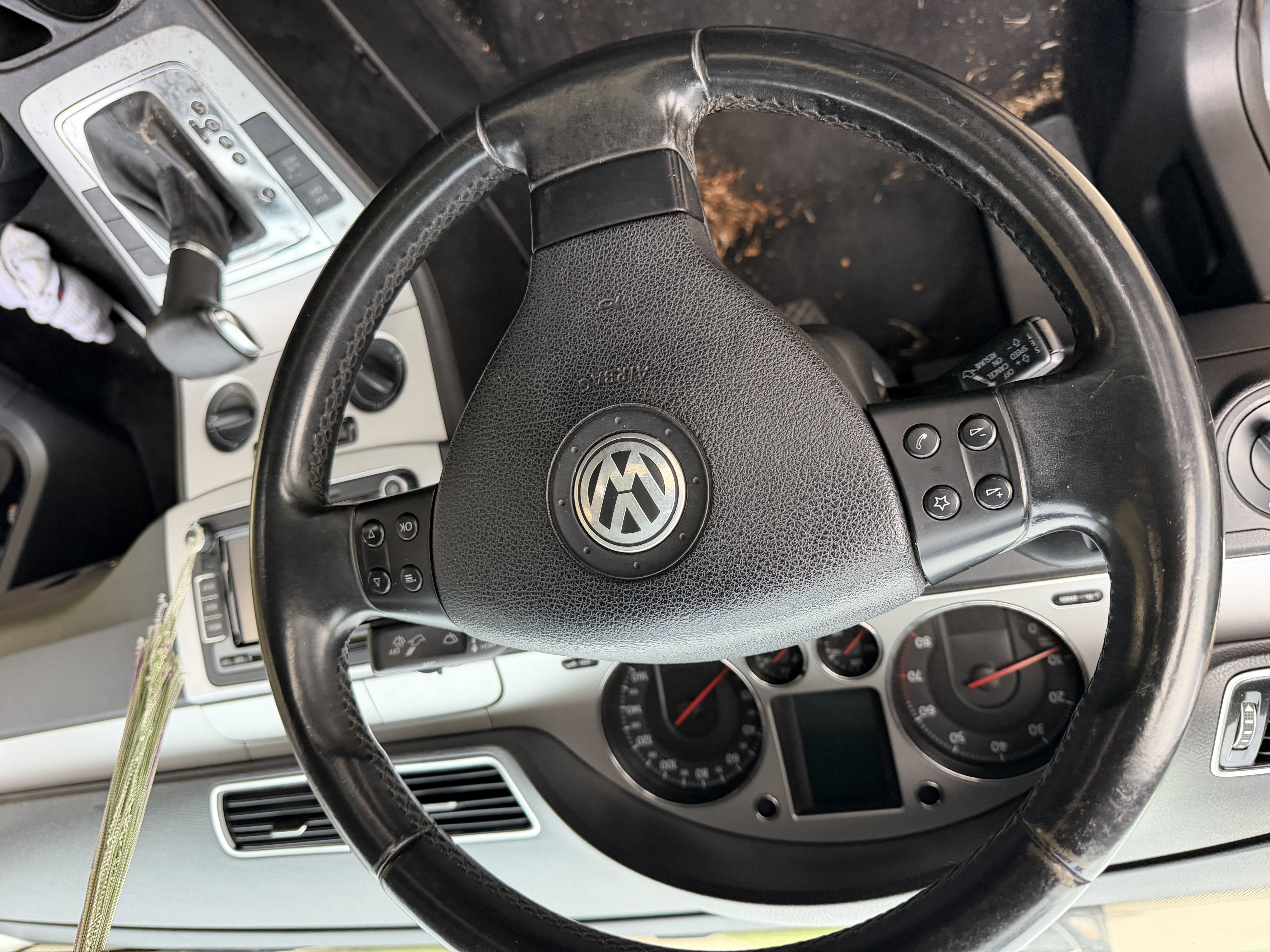Used 2009 Volkswagen Passat Komfort FWD image 10