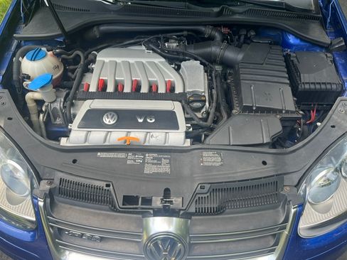 Used 2008 Volkswagen R32 AWD/4WD image 12