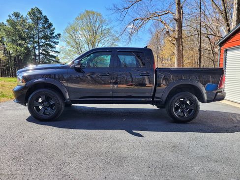 Used 2017 RAM 1500 Sport w/ Convenience Group image 4