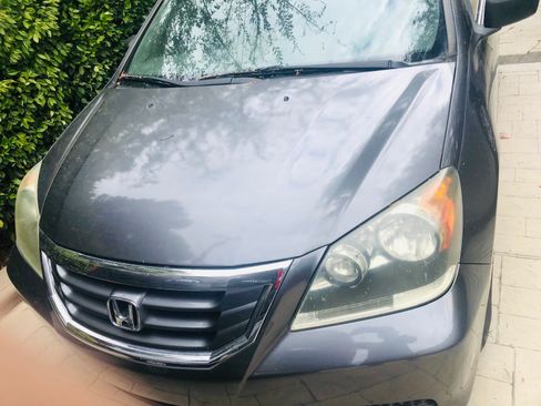 Used 2010 Honda Odyssey LX image 5