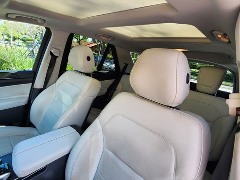 Used 2016 Mercedes-Benz GLE 350 4MATIC w/ Parking Assist Package image 12