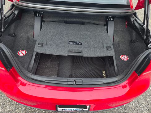 Used 2012 Volkswagen Eos Lux image 10