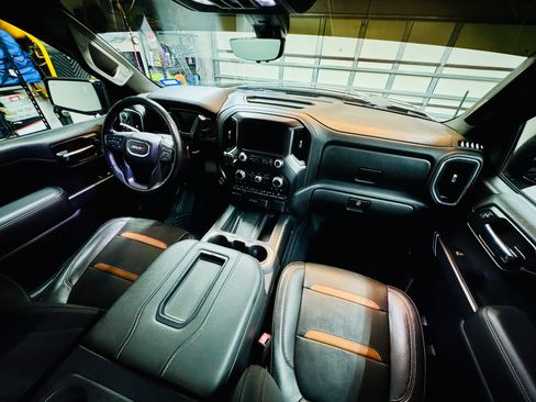 Used 2020 GMC Sierra 1500 AT4 w/ AT4 Premium Package AWD/4WD image 17