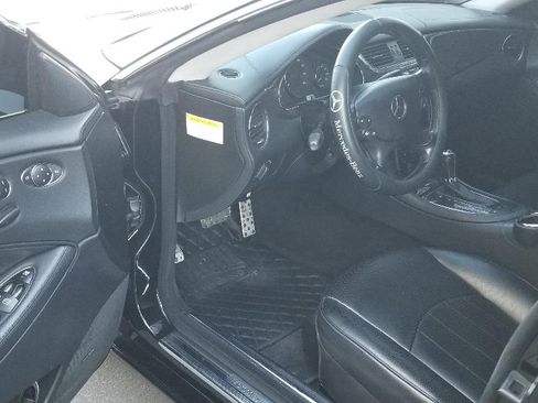 Used 2006 Mercedes-Benz CLS 500 image 15