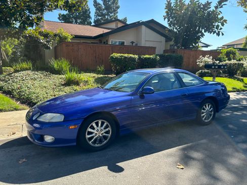 Used 1997 Lexus SC 300 Coupe RWD image 1