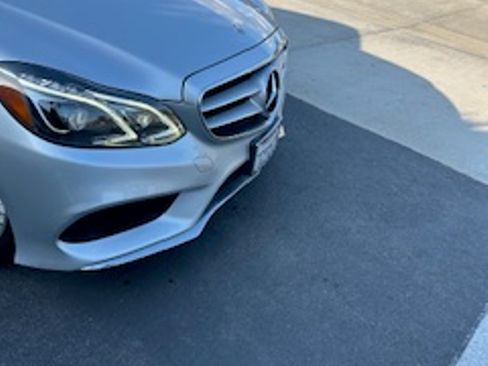 Used 2014 Mercedes-Benz E 350 Sedan image 4