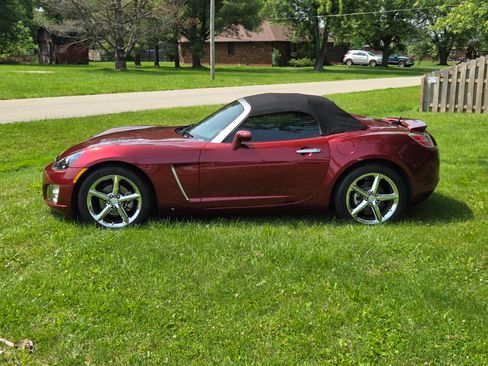 Used 2009 Saturn Sky Red Line image 5