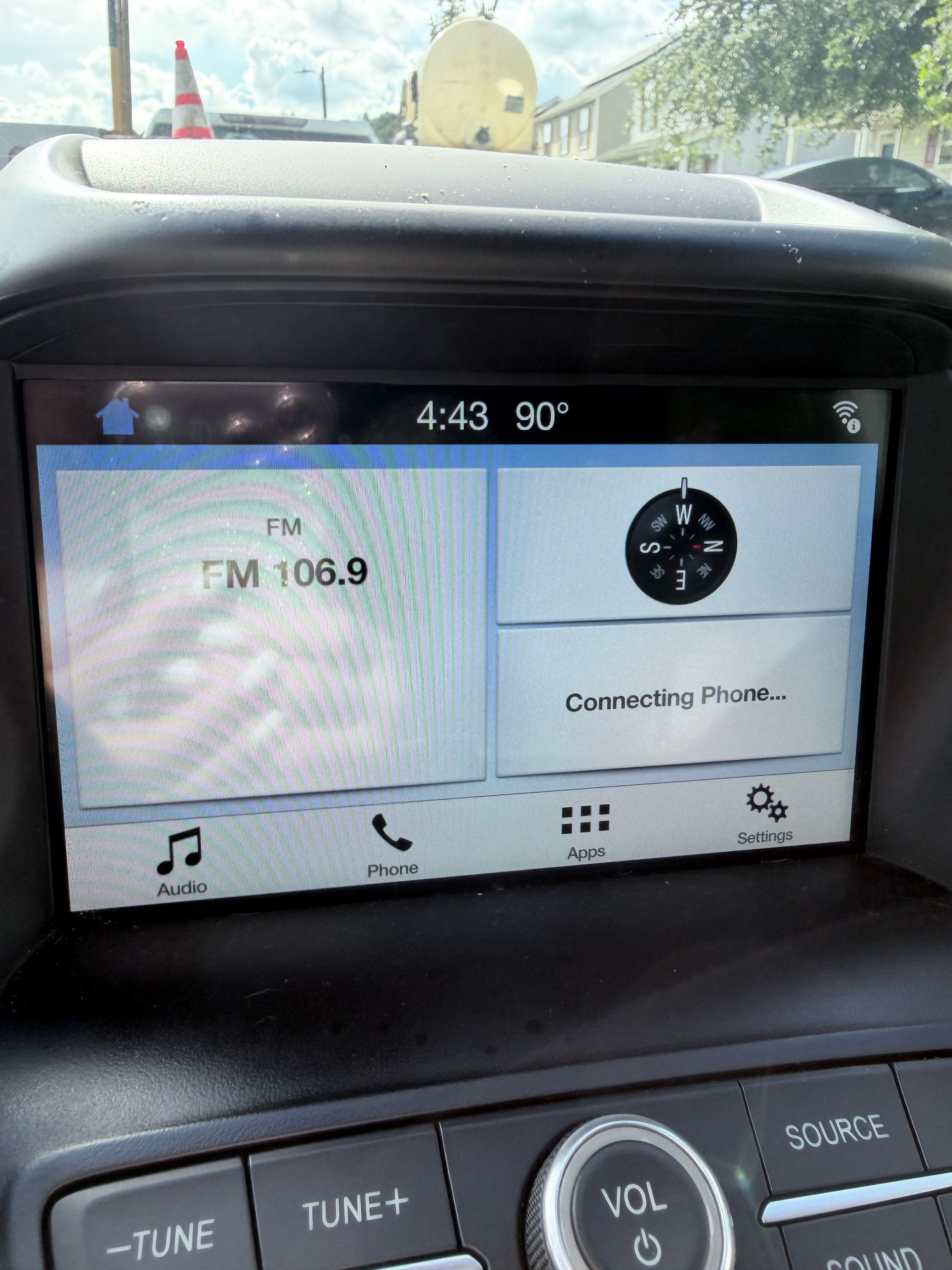 Used 2019 Ford Escape SE FWD image 15