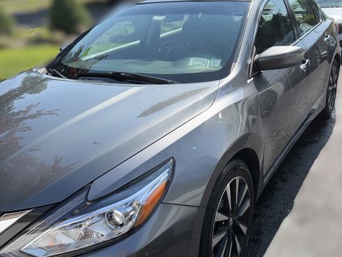 Used 2018 Nissan Altima 2.5 SV FWD image 5