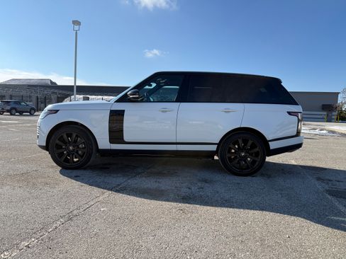 Used 2018 Land Rover Range Rover HSE image 2