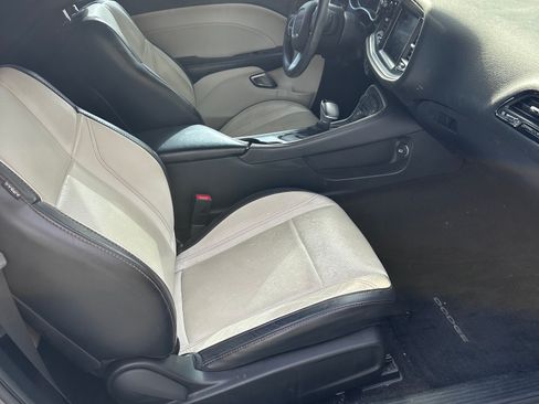 Used 2016 Dodge Challenger R/T Plus RWD image 6
