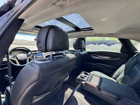 Used 2014 Cadillac XTS Premium image 10