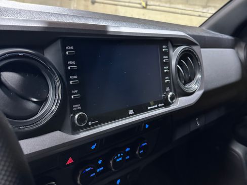 Used 2022 Toyota Tacoma TRD Pro image 19