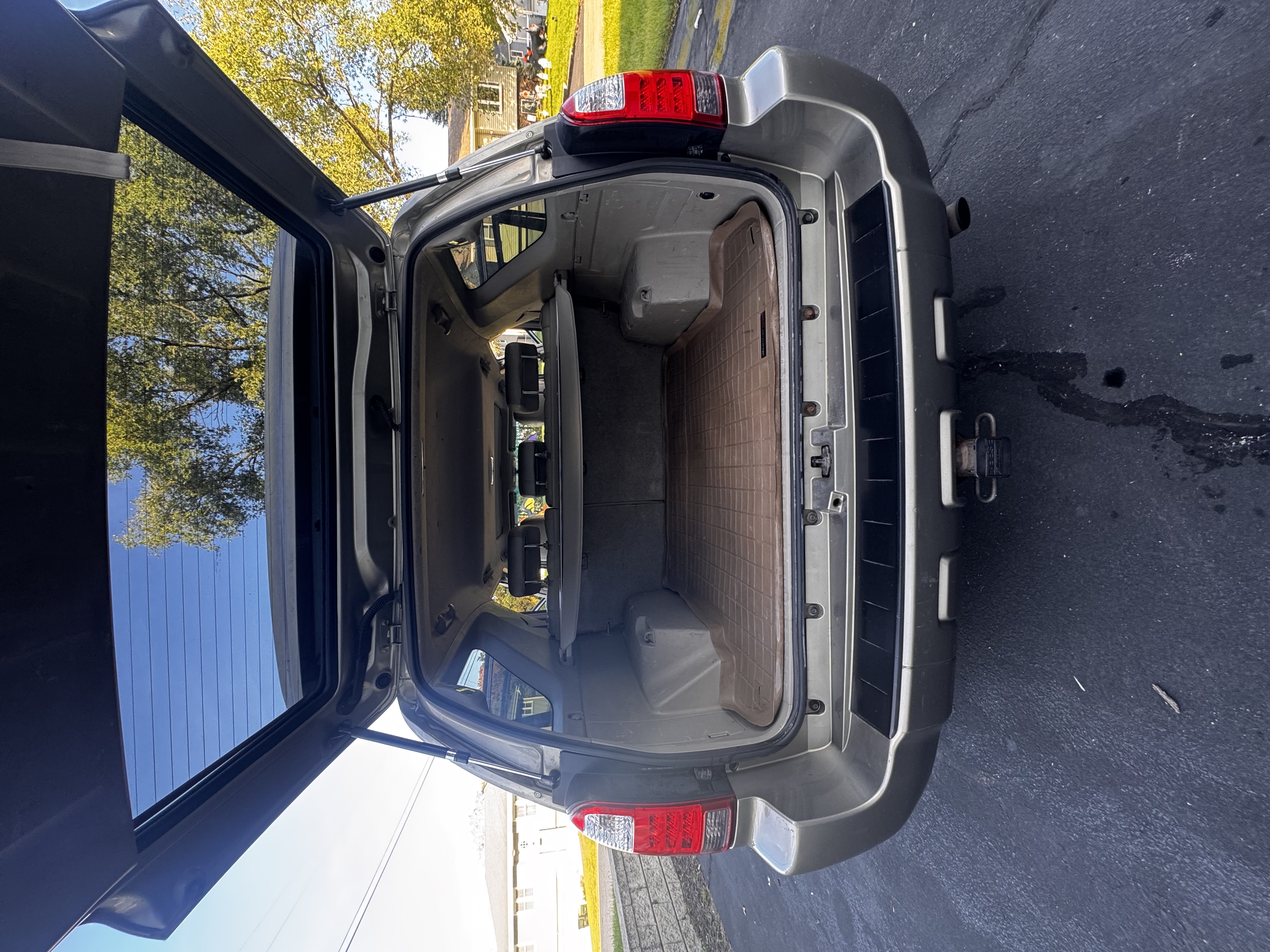 Used 2007 Toyota 4Runner SR5 AWD/4WD image 12