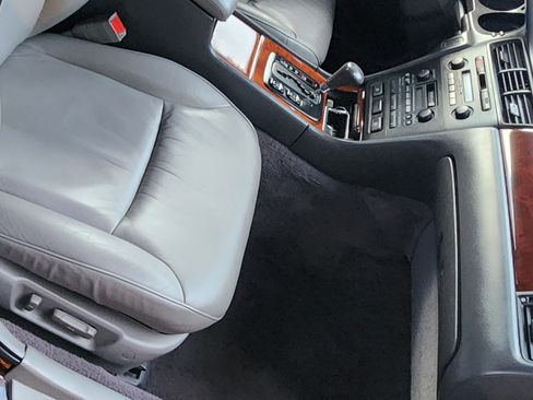 Used 1997 Acura RL image 12