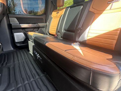 Used 2021 Ford F150 Platinum w/ Equipment Group 701A High image 11