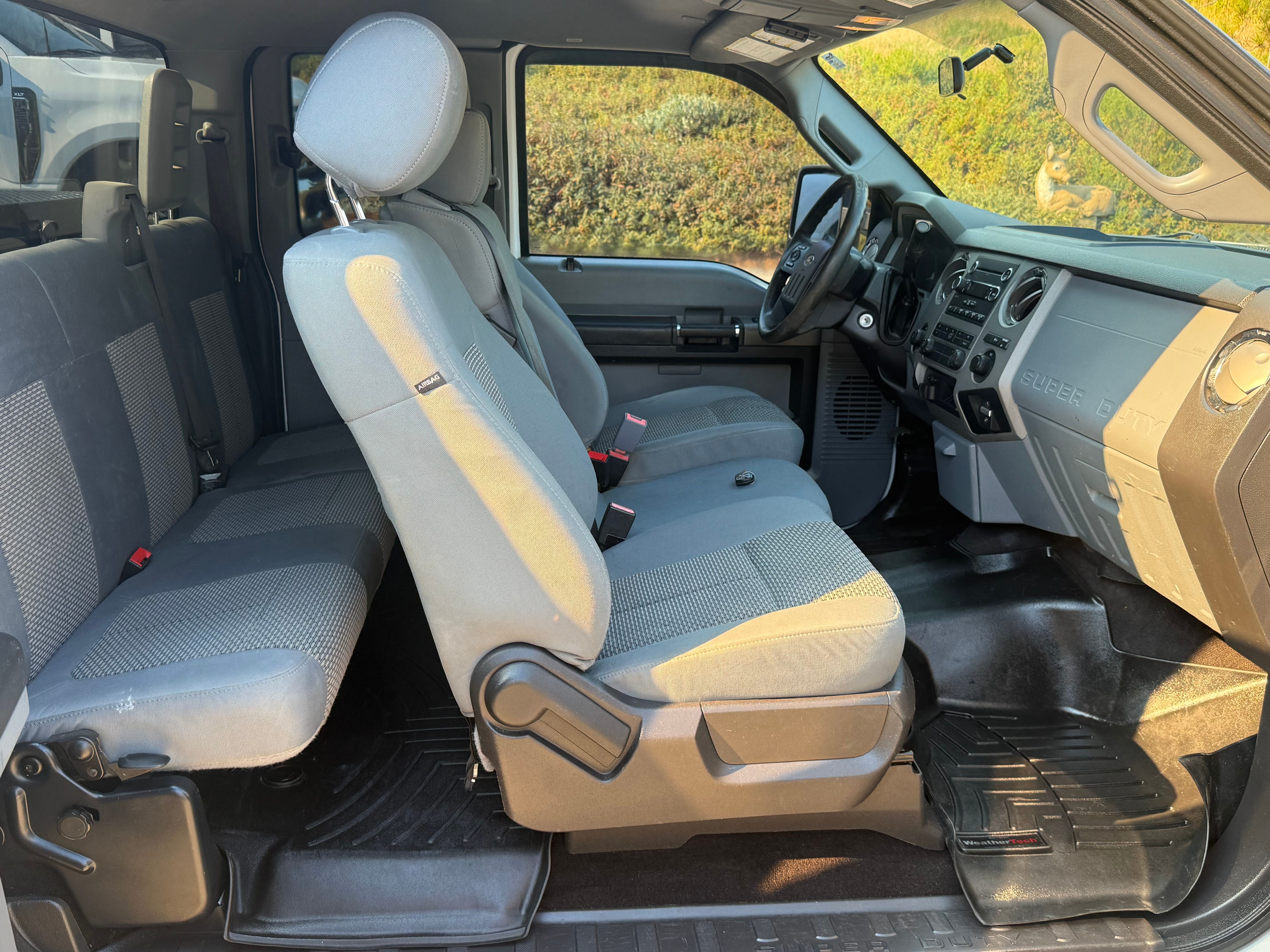 Used 2015 Ford F250 XLT w/ XLT Interior Package RWD image 6