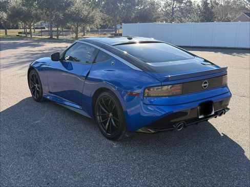 Used 2024 Nissan Z Performance w/ Floor Mat Package image 5