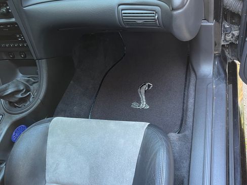 Used 2001 Ford Mustang Cobra image 8