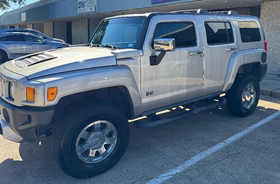 Used 2008 HUMMER H3 Alpha AWD/4WD image 13