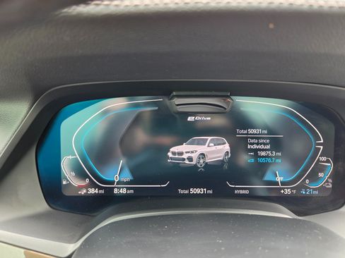 Used 2022 BMW X5 xDrive45e w/ M Sport Package AWD/4WD image 26