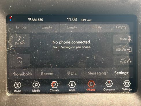 Used 2020 Jeep Cherokee Latitude AWD/4WD image 10