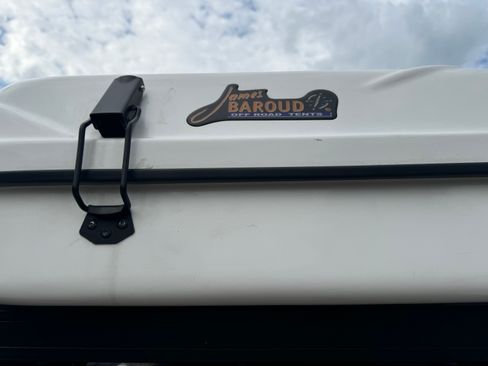 Used 2011 Land Rover LR4 HSE image 14