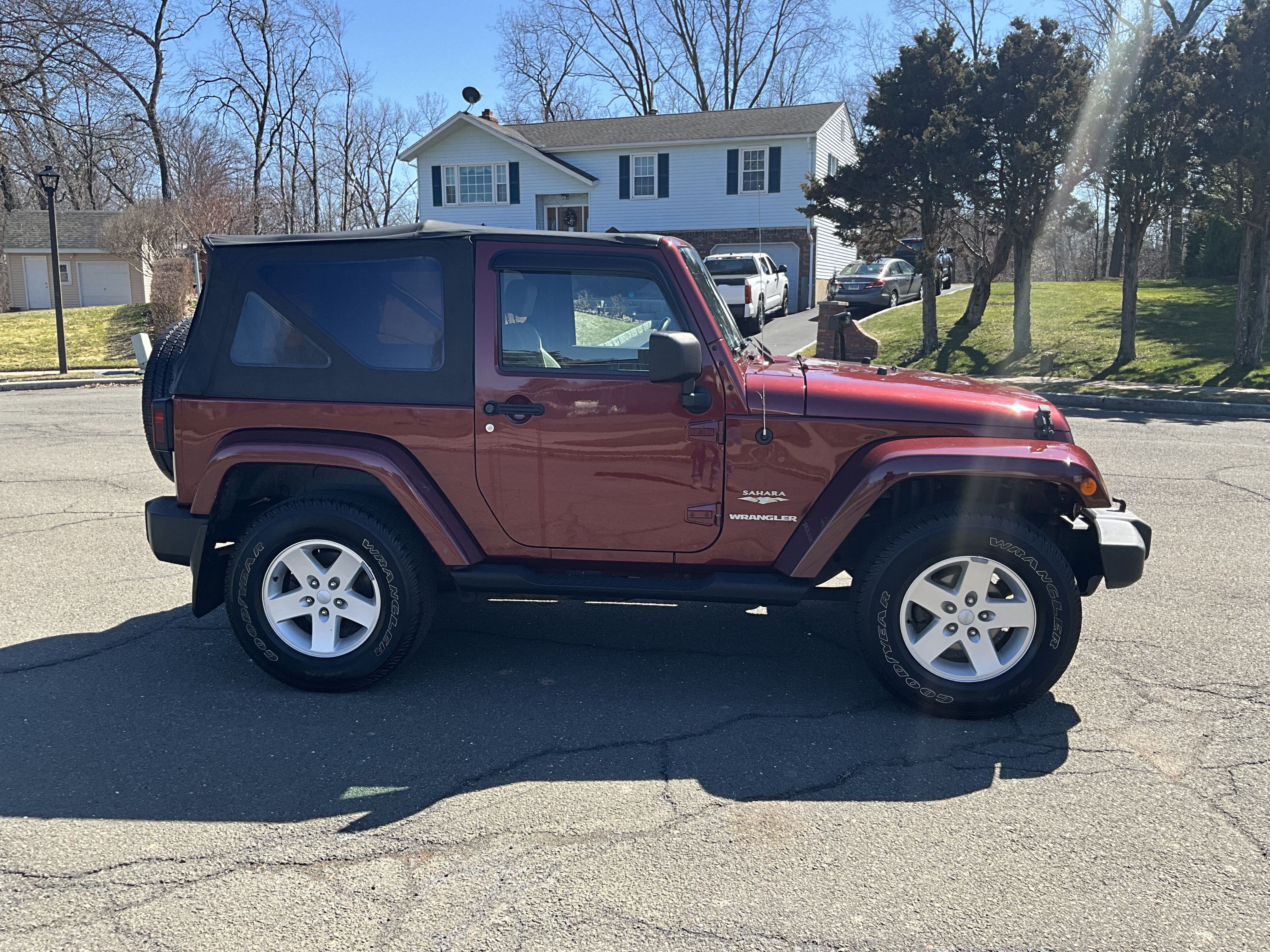 Used 2007 Jeep Wrangler Sahara w/ PWR Convenience Group AWD/4WD image 4