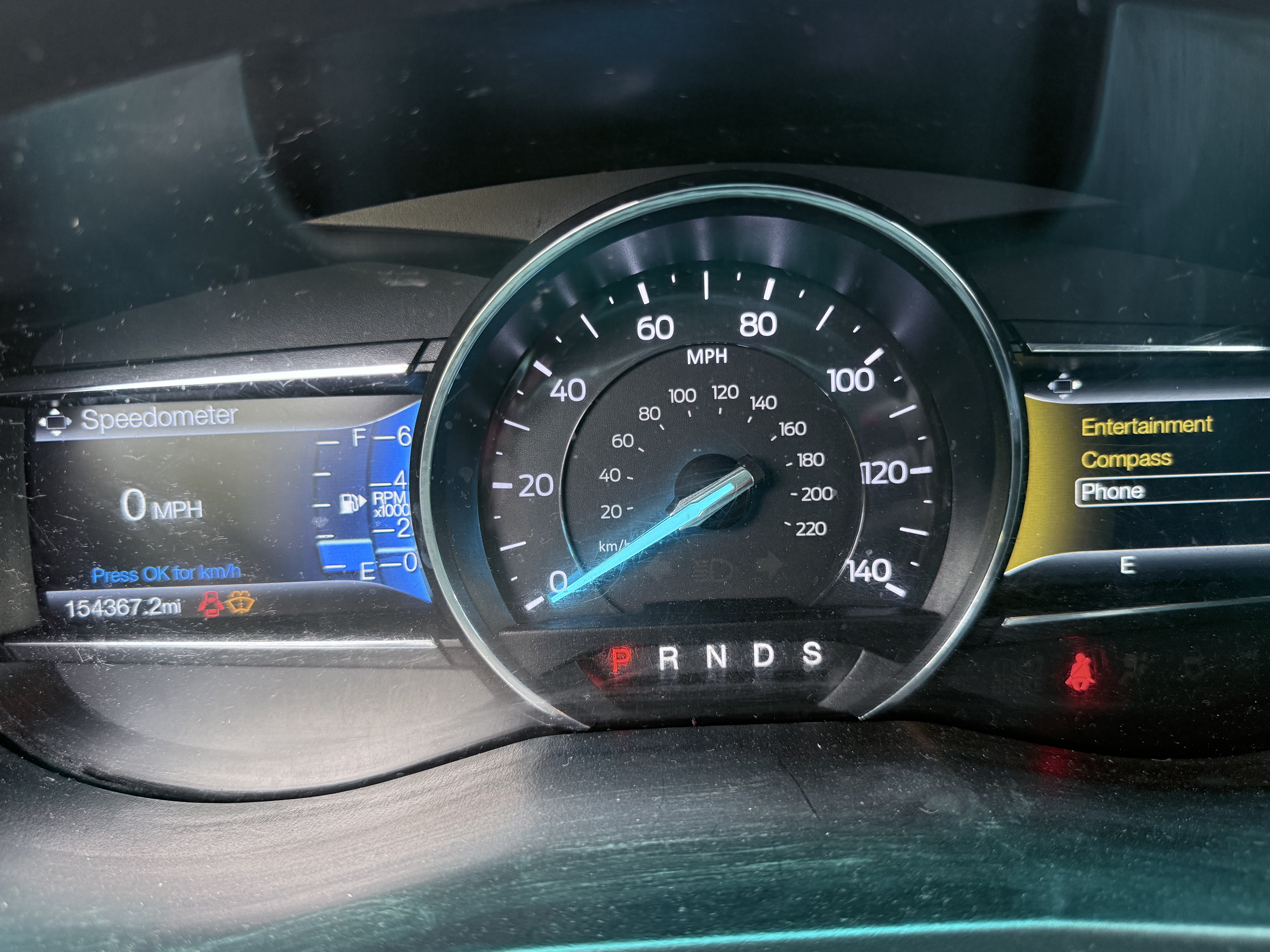 Used 2017 Ford Explorer XLT w/ Equipment Group 202A FWD image 2