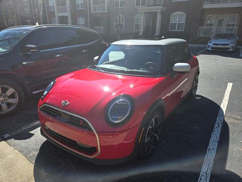 Used 2026 MINI Cooper S image 2