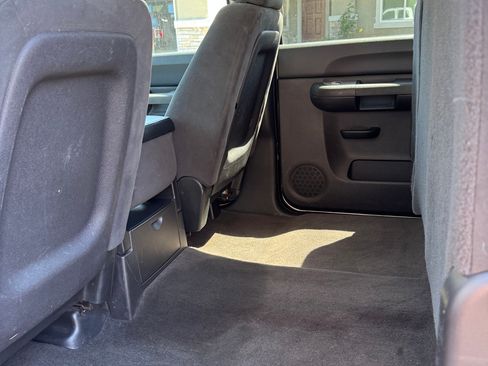 Used 2008 Chevrolet Silverado 2500 LT image 16