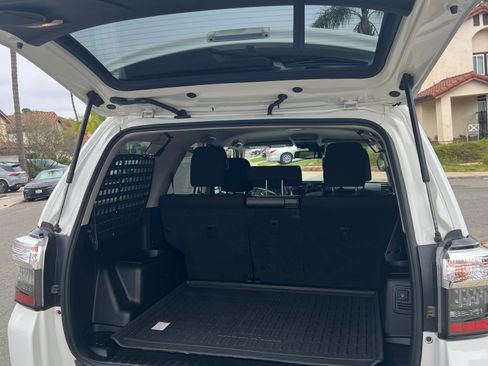 Used 2021 Toyota 4Runner TRD Off-Road image 9