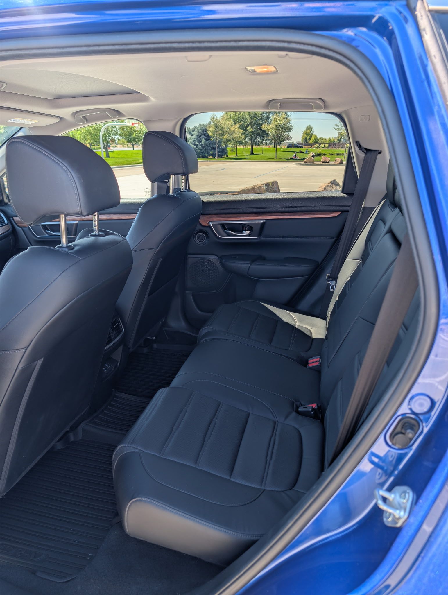 Used 2021 Honda CR-V Touring image 11