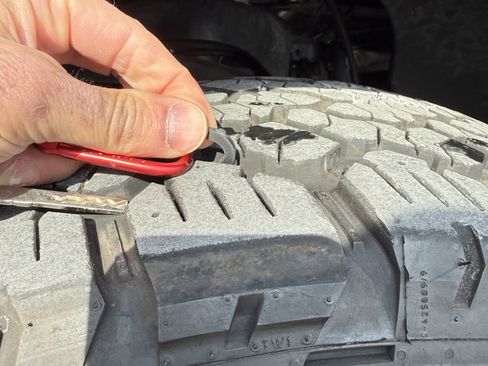 Used 2018 Ford F150 Lariat w/ Equipment Group 502A Luxury image 13