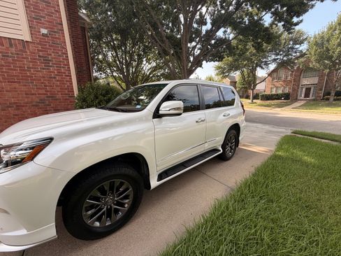 Used 2018 Lexus GX 460 Premium AWD/4WD image 8