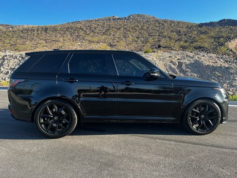 Used 2018 Land Rover Range Rover Sport SVR image 9
