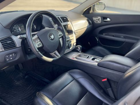 Used 2007 Jaguar XKR R image 11